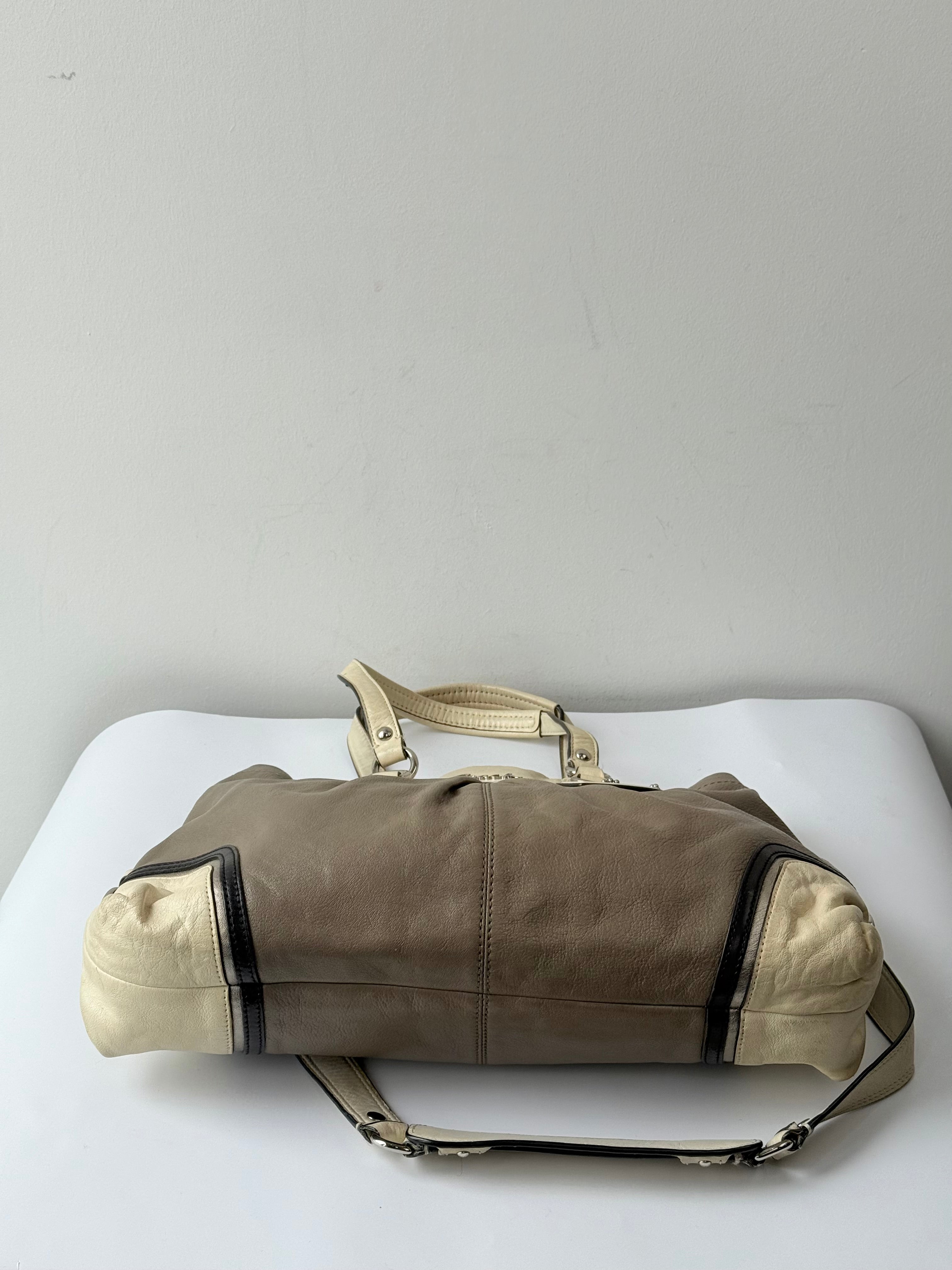 Vintage Coach Ashley Leather Bag Grey and Cream Leather Coach Shoulder Bag 00s Y2K