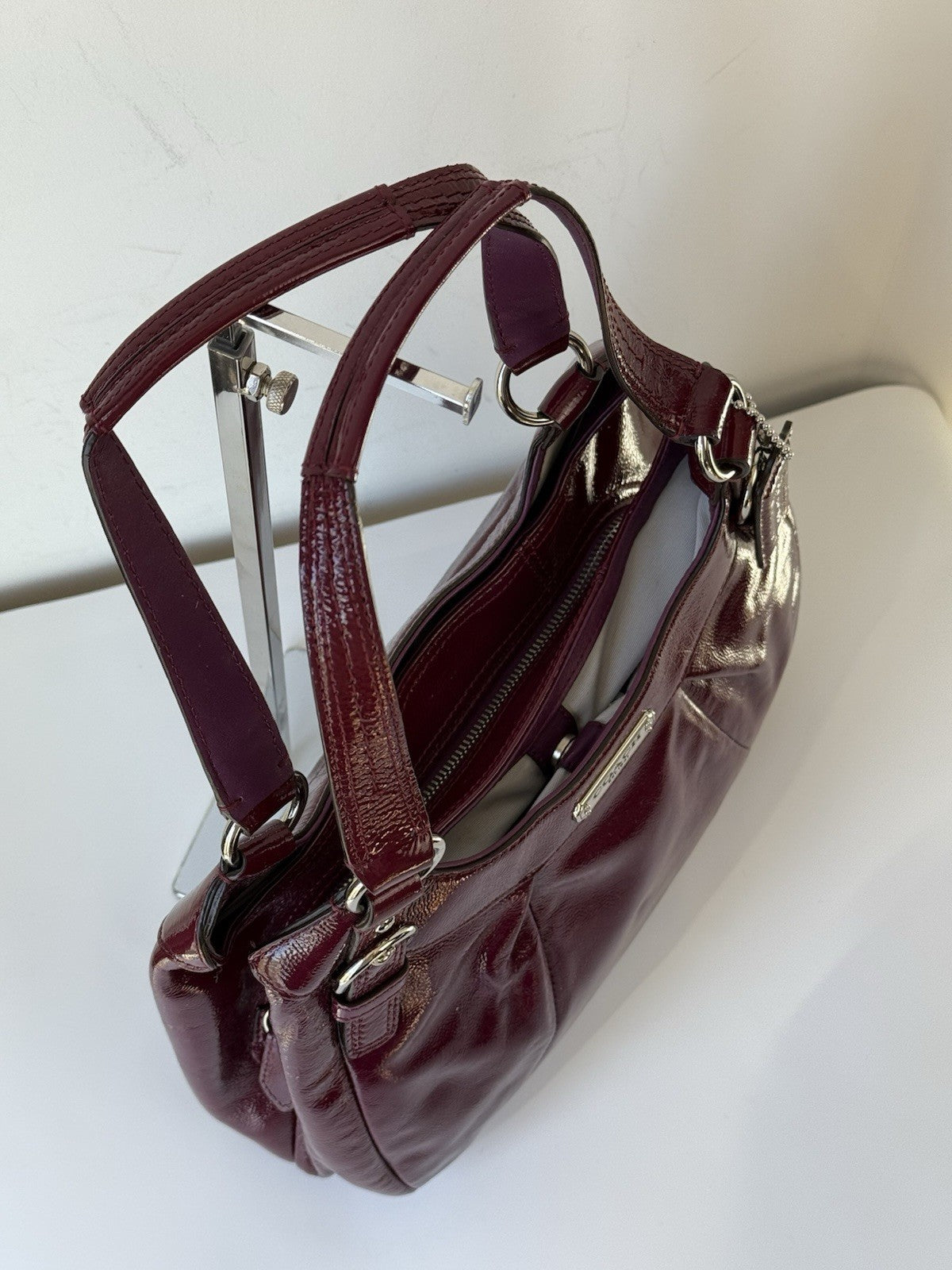 Vintage Coach Soho Hobo Bag Crimson Plum Patent Leather Shoulder Bag 00s Y2K