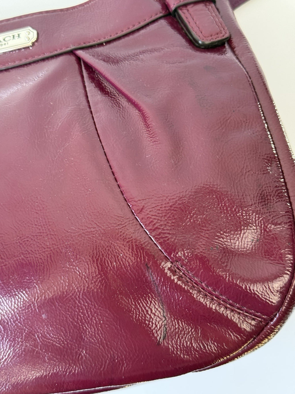 Vintage Coach Soho Hobo Bag Crimson Plum Patent Leather Shoulder Bag 00s Y2K