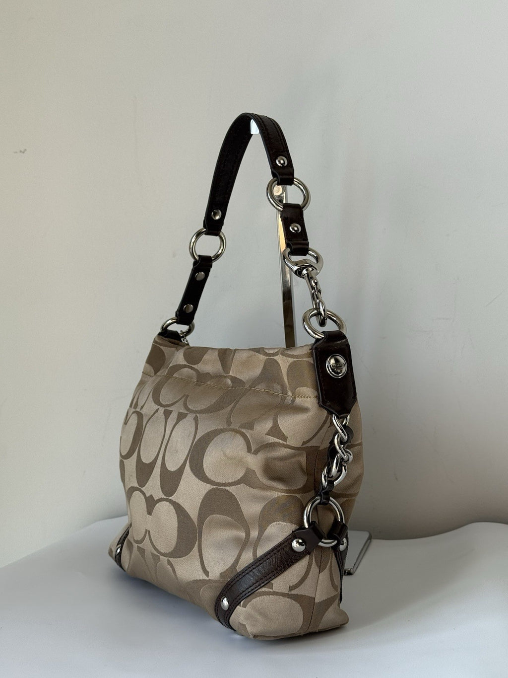 Vintage Coach Carly Hobo Bag Beige/Dark brown Signature Shoulder Bag 00s Y2K