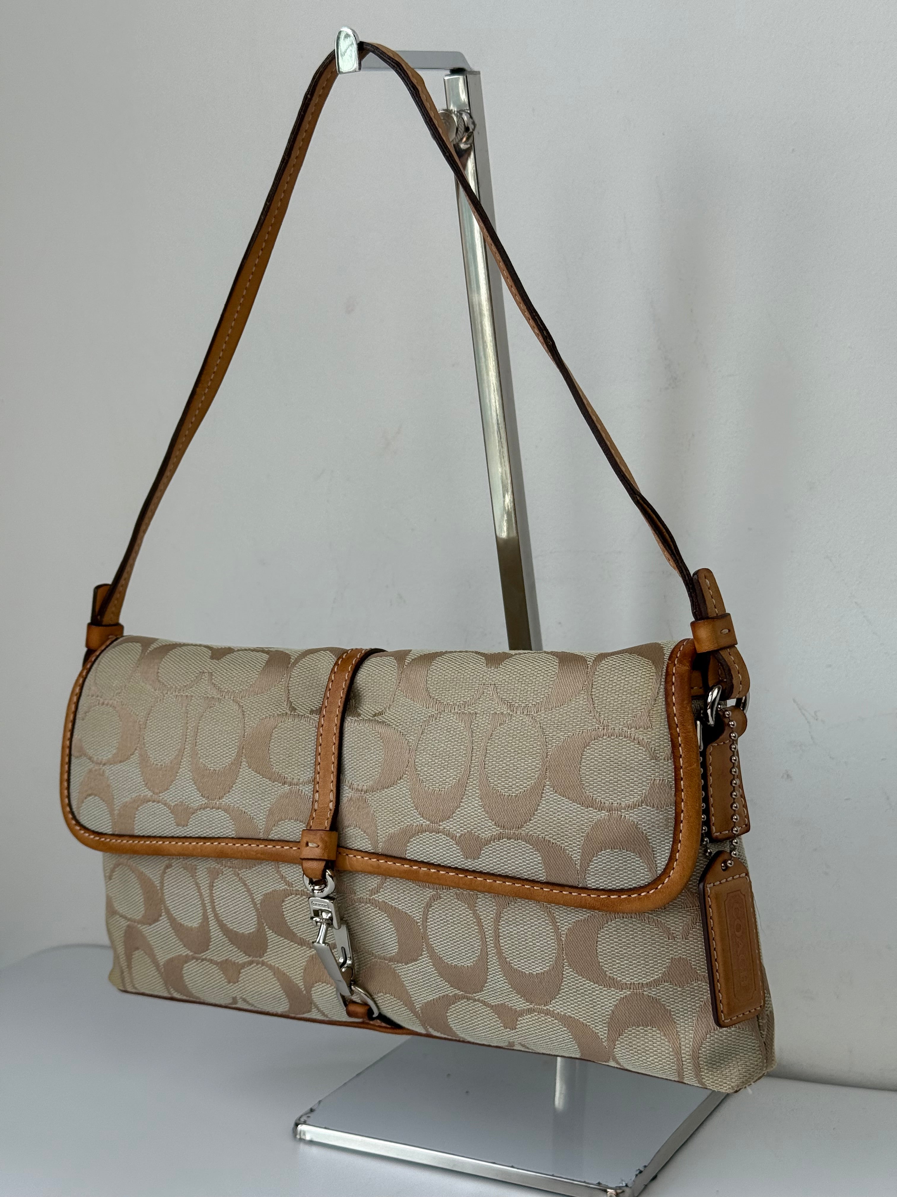 Vintage Coach Demi Clip Bag Beige and Blue Signature Canvas Shoulder Bag Y2K