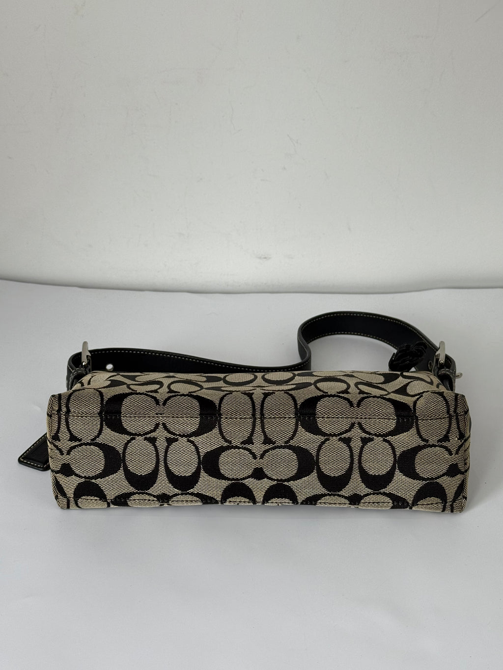 Vintage Coach Baguette East West Bag Grey Black Signature Canvas Shoulder Bag Y2K