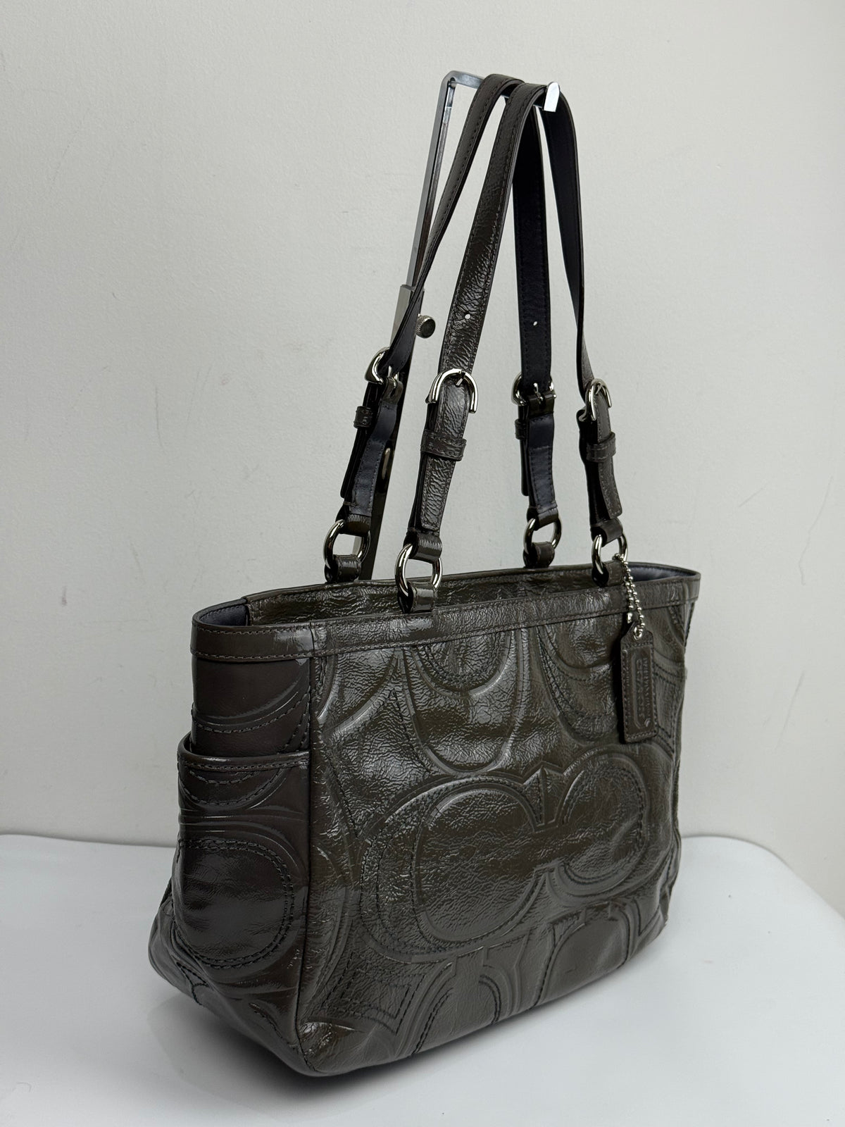 Vintage Coach Grey Patent Leather Bag Signature Gallery Shoulder Bag  00s Y2K