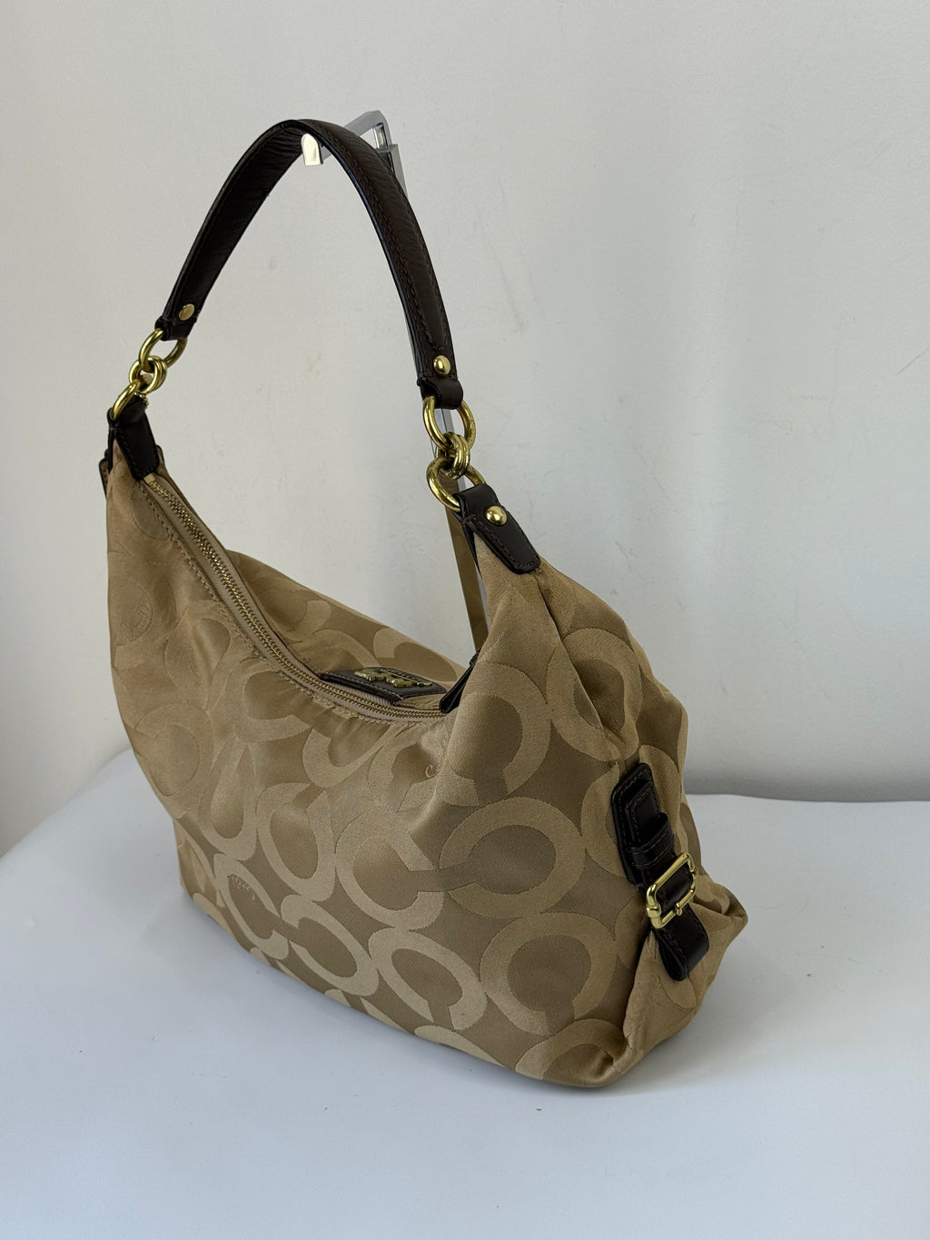 Vintage Coach Signature Madison Maggie Hobo 2 Way Bag Brown & Beige Shoulder Bag 00s Y2K