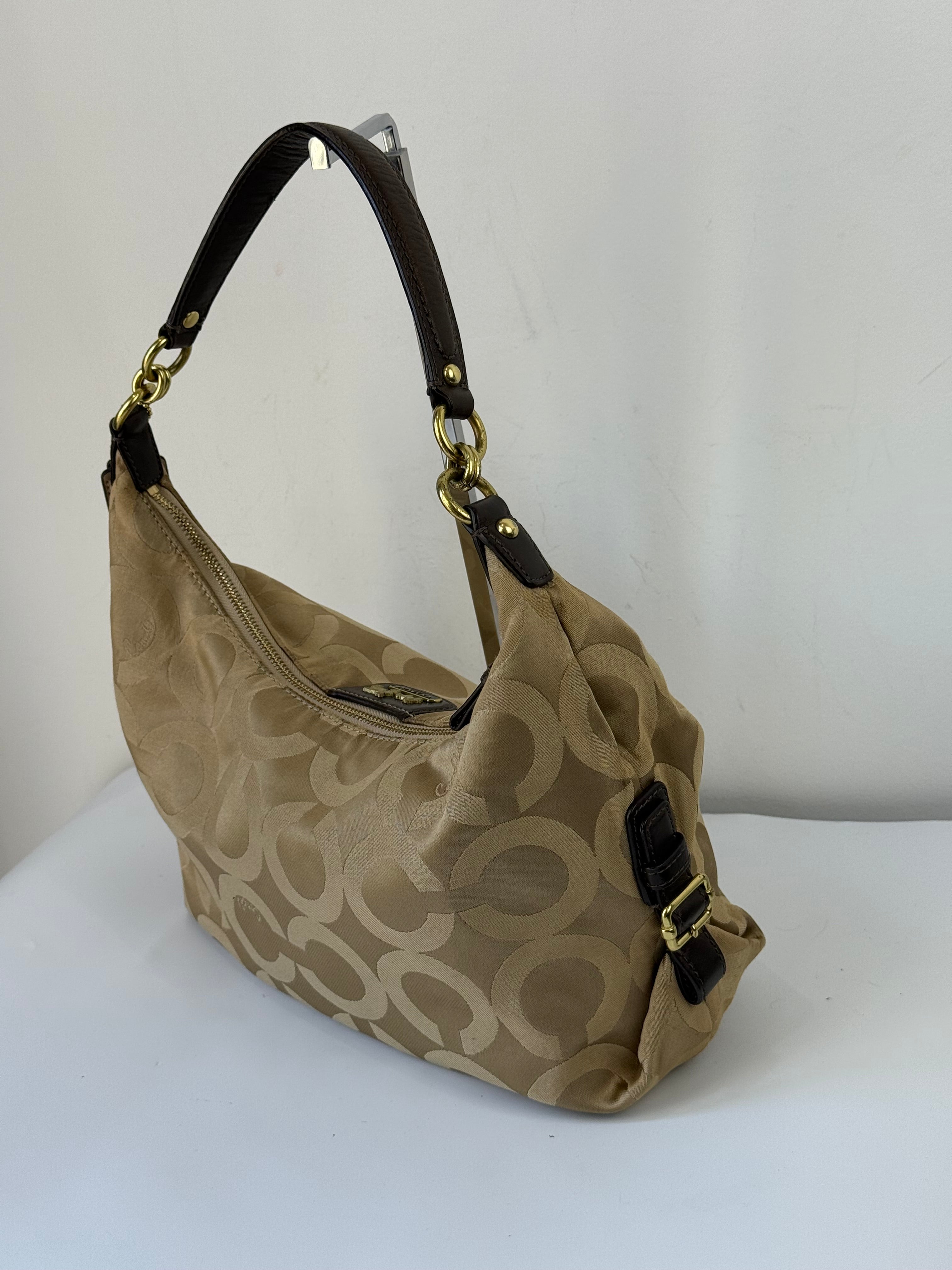 Vintage Coach Signature Madison Maggie Hobo 2 Way Bag Brown & Beige Shoulder Bag 00s Y2K
