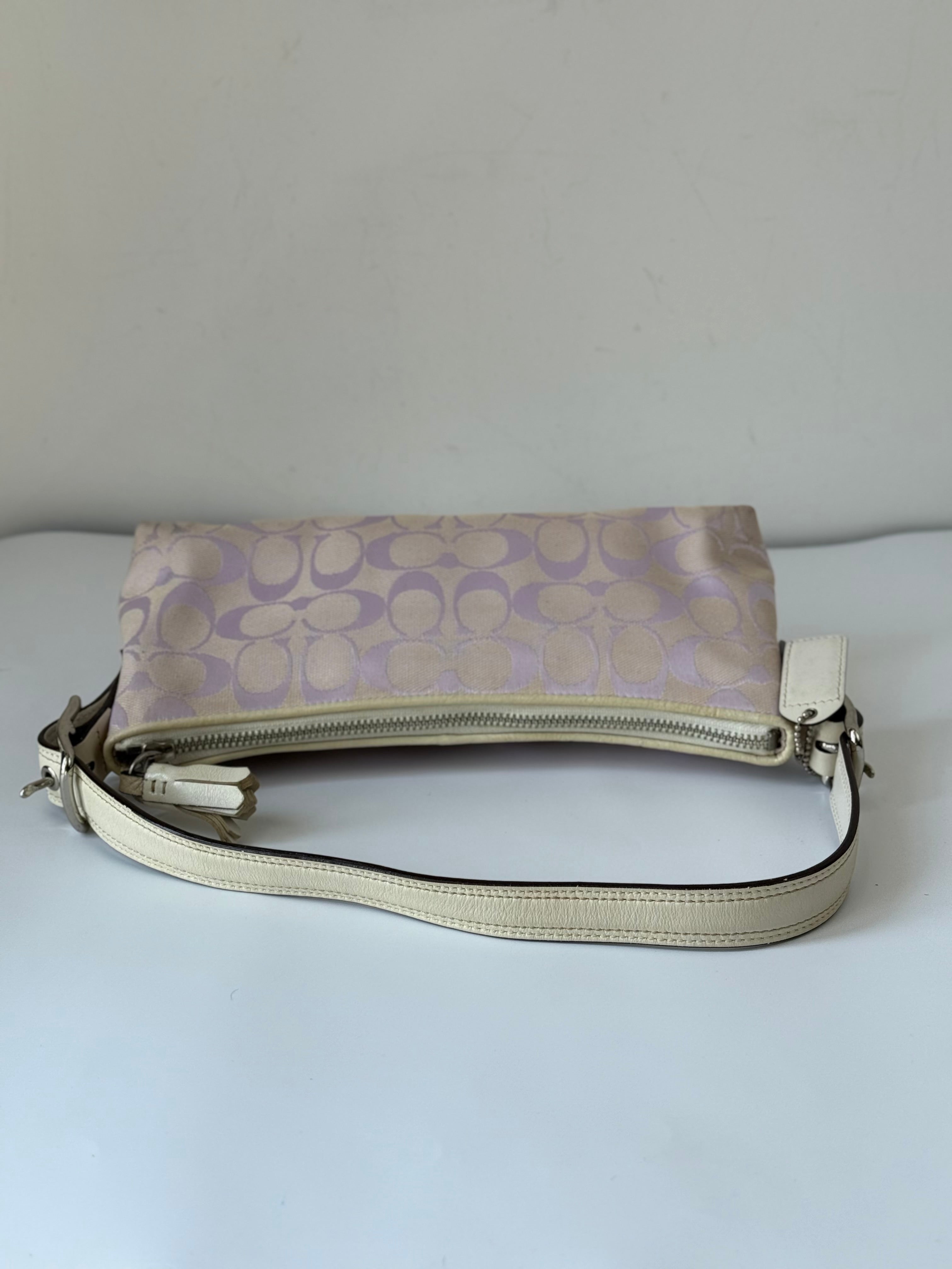 Vintage Coach Baguette East West Bag Lilac Signature Canvas Shoulder Bag Y2K