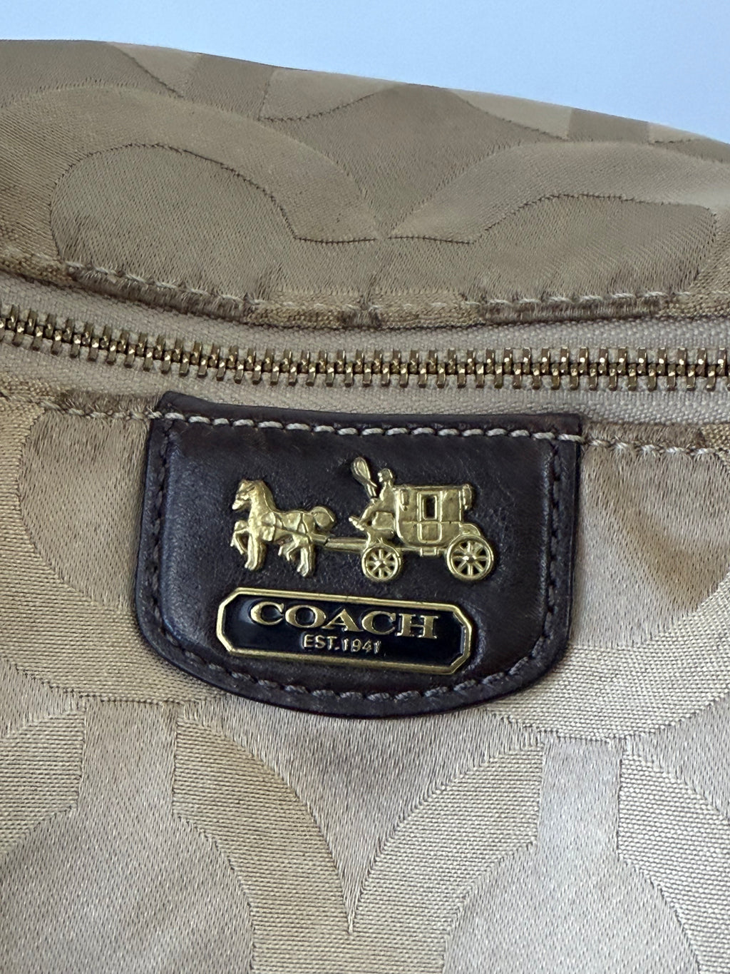 Vintage Coach Signature Madison Maggie Hobo 2 Way Bag Brown & Beige Shoulder Bag 00s Y2K