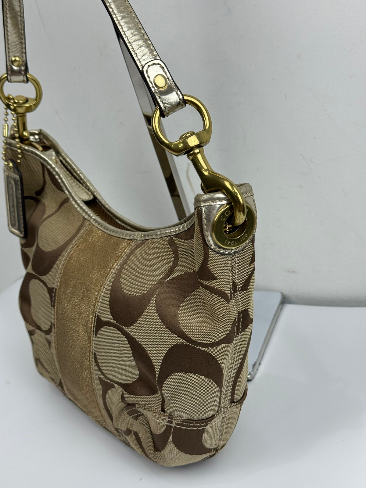 Vintage Coach Hobo Bag Beige/Brown Signature Stripe Shoulder Bag 00s Y2K