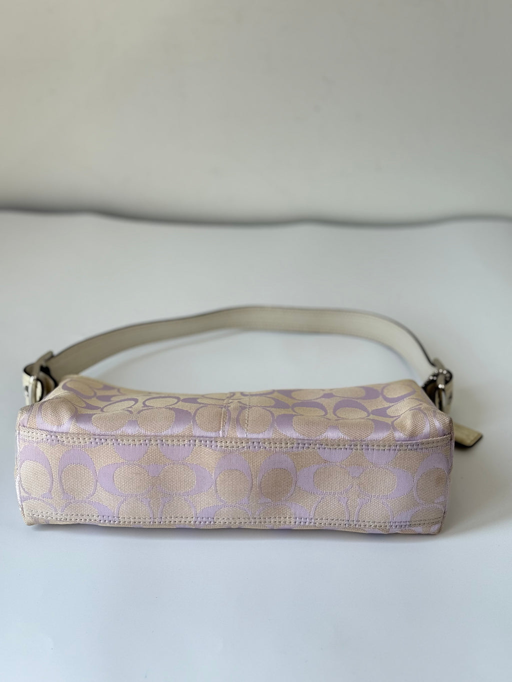 Vintage Coach Baguette East West Bag Lilac Signature Canvas Shoulder Bag Y2K
