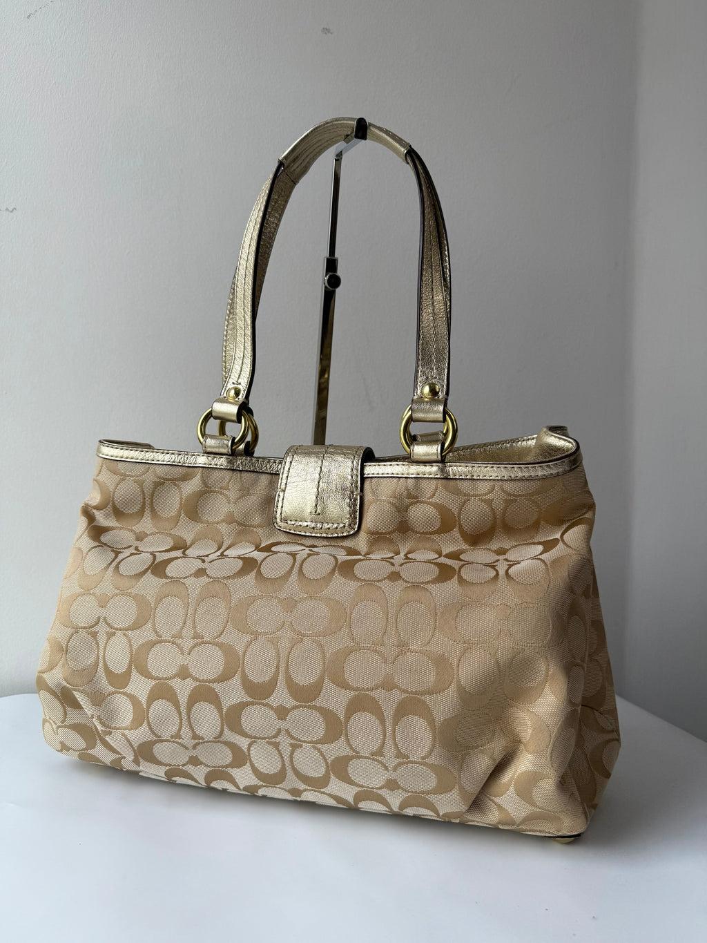 Vintage Coach Soho Signature Tote Bag Cream & Gold Canvas Shoulder Bag 00s Y2K