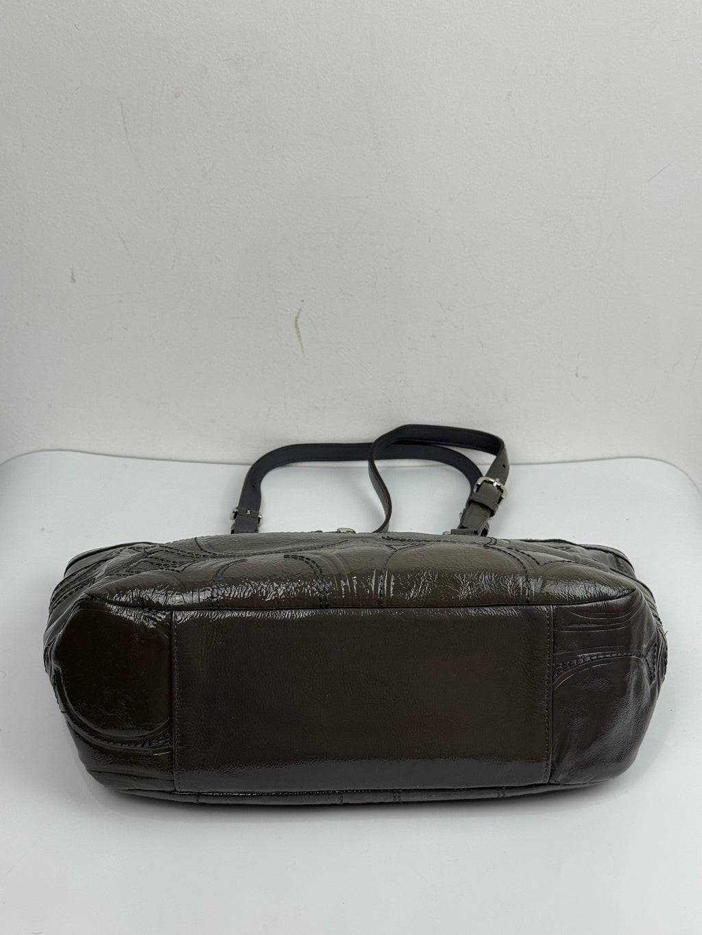 Vintage Coach Grey Patent Leather Bag Signature Gallery Shoulder Bag  00s Y2K