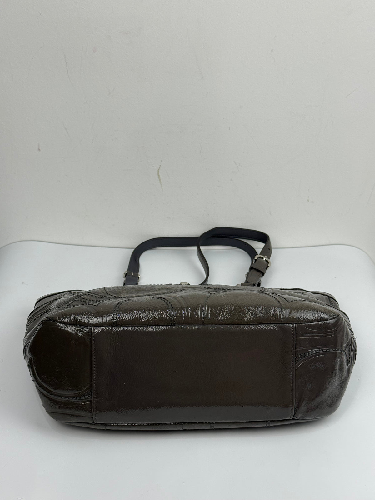 Vintage Coach Grey Patent Leather Bag Signature Gallery Shoulder Bag  00s Y2K