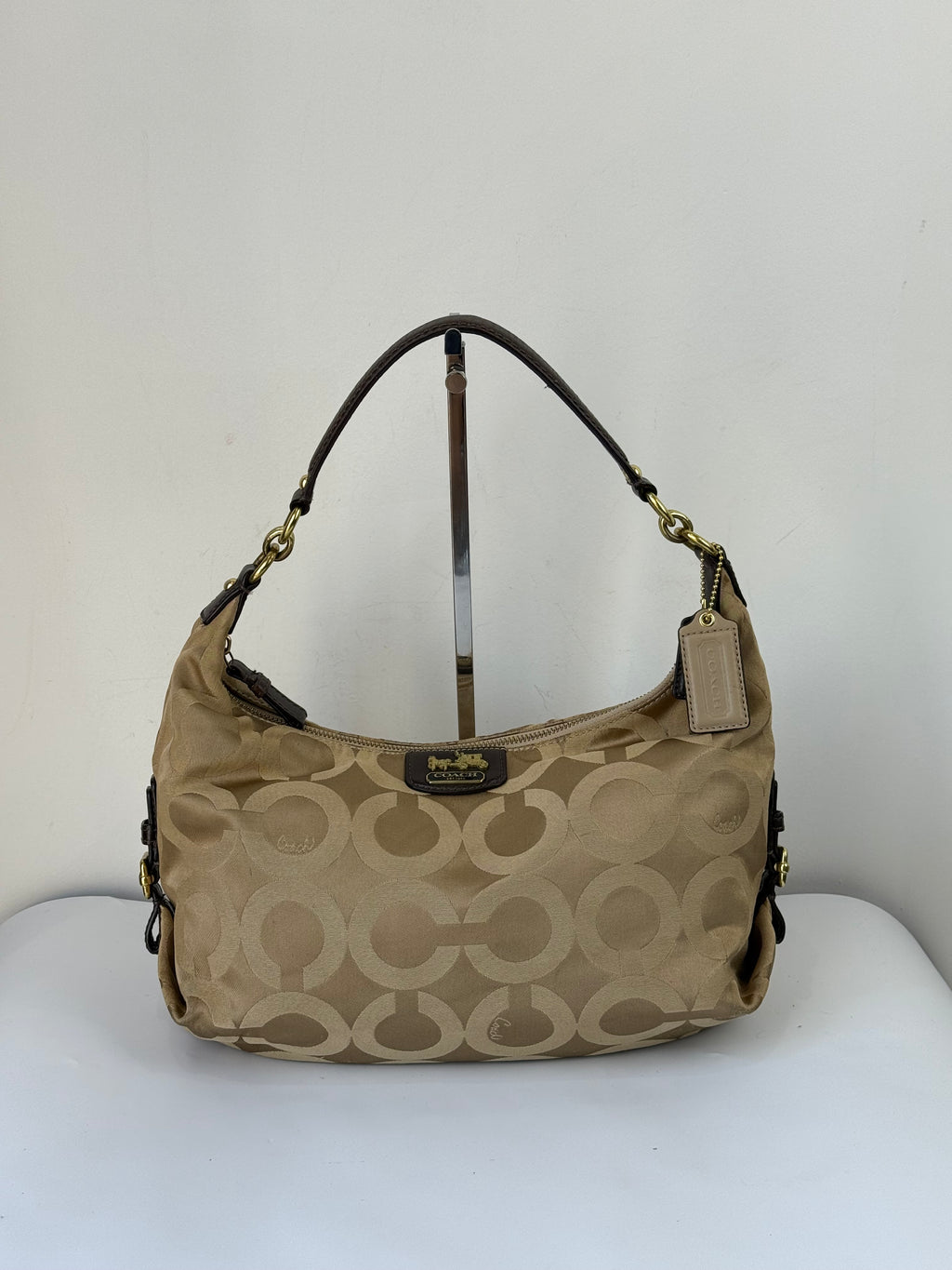 Vintage Coach Signature Madison Maggie Hobo 2 Way Bag Brown & Beige Shoulder Bag 00s Y2K