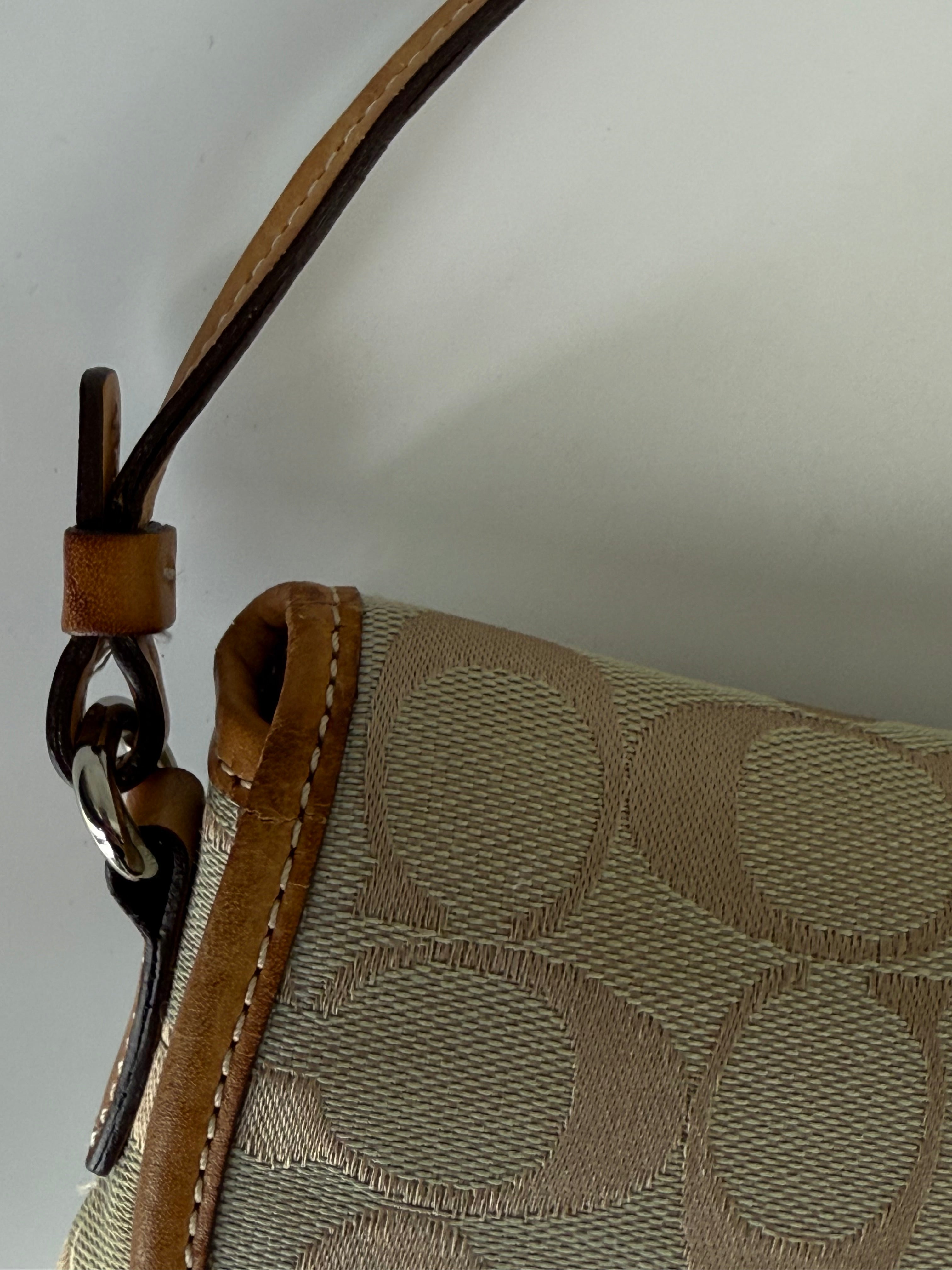 Vintage Coach Demi Clip Bag Beige and Blue Signature Canvas Shoulder Bag Y2K