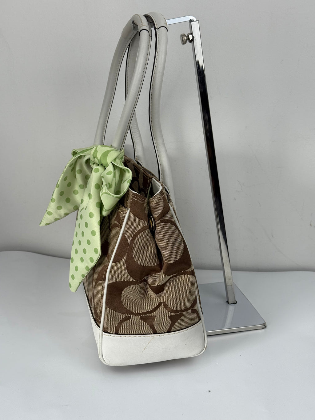 Vintage Coach Hampton Brown/White Tote Bag Coach Signature Y2K HandBag with Scarf