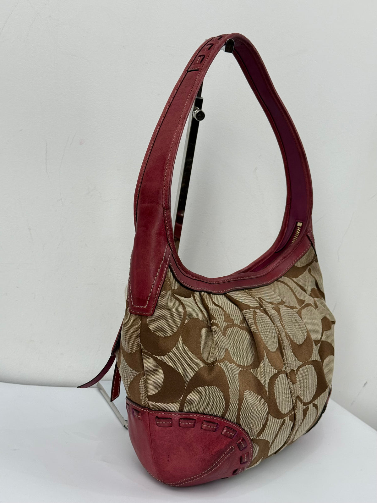 Vintage Coach Ergo Pleated Hobo Bag Coach Signature Bag With Magenta Pink Leather 00s Y2K