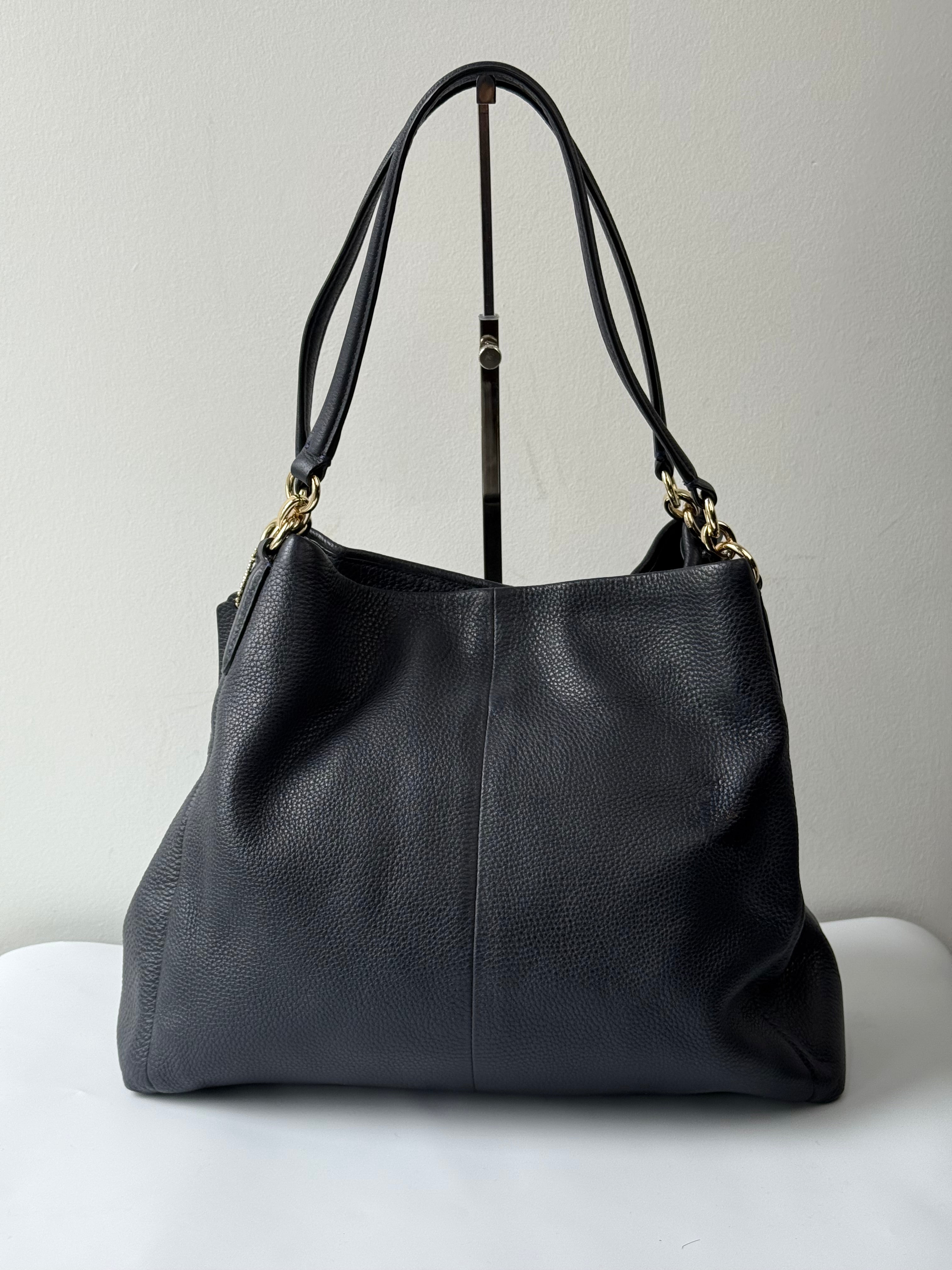 Vintage Coach Shoulder Bag 00s Y2K Coach Madison Phoebe Black Pebbled Leather Bag