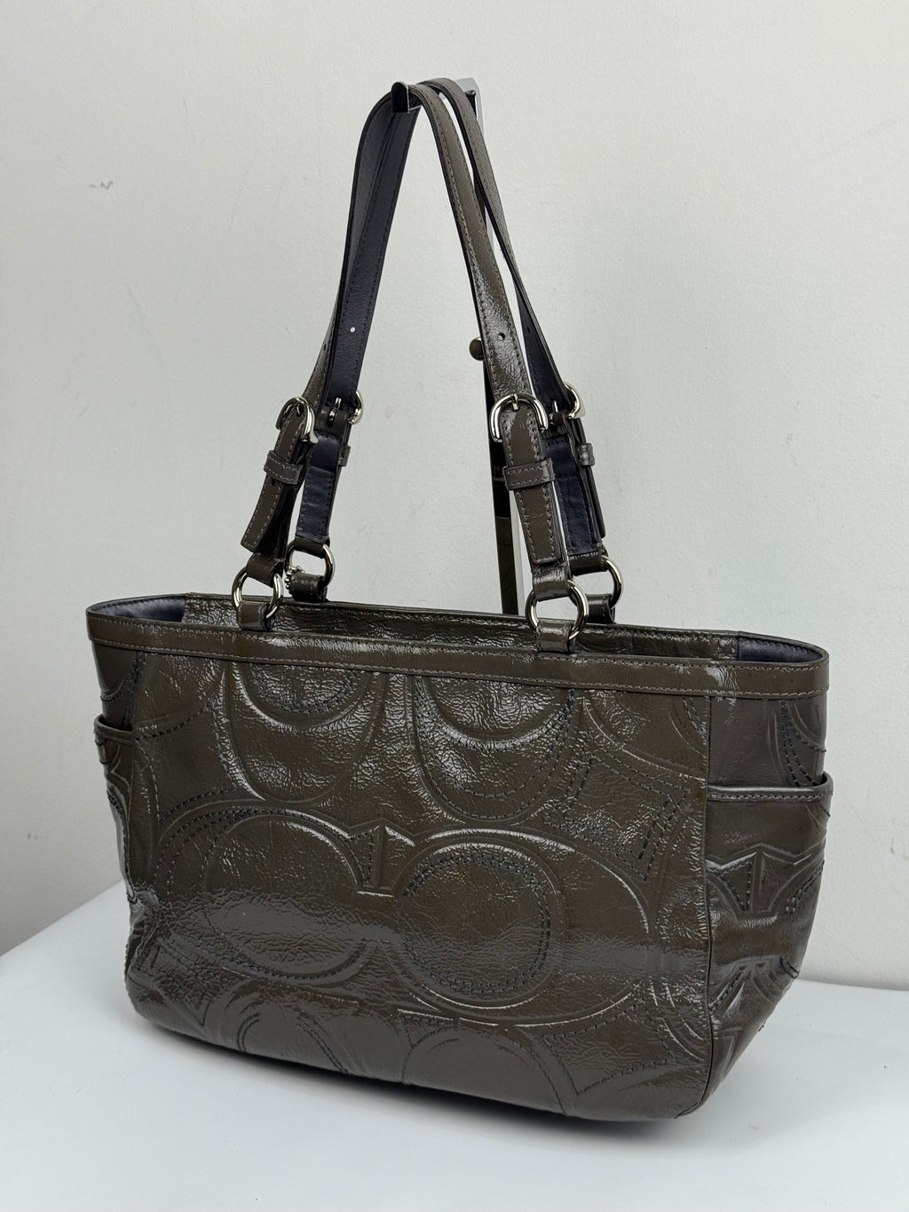 Vintage Coach Grey Patent Leather Bag Signature Gallery Shoulder Bag  00s Y2K