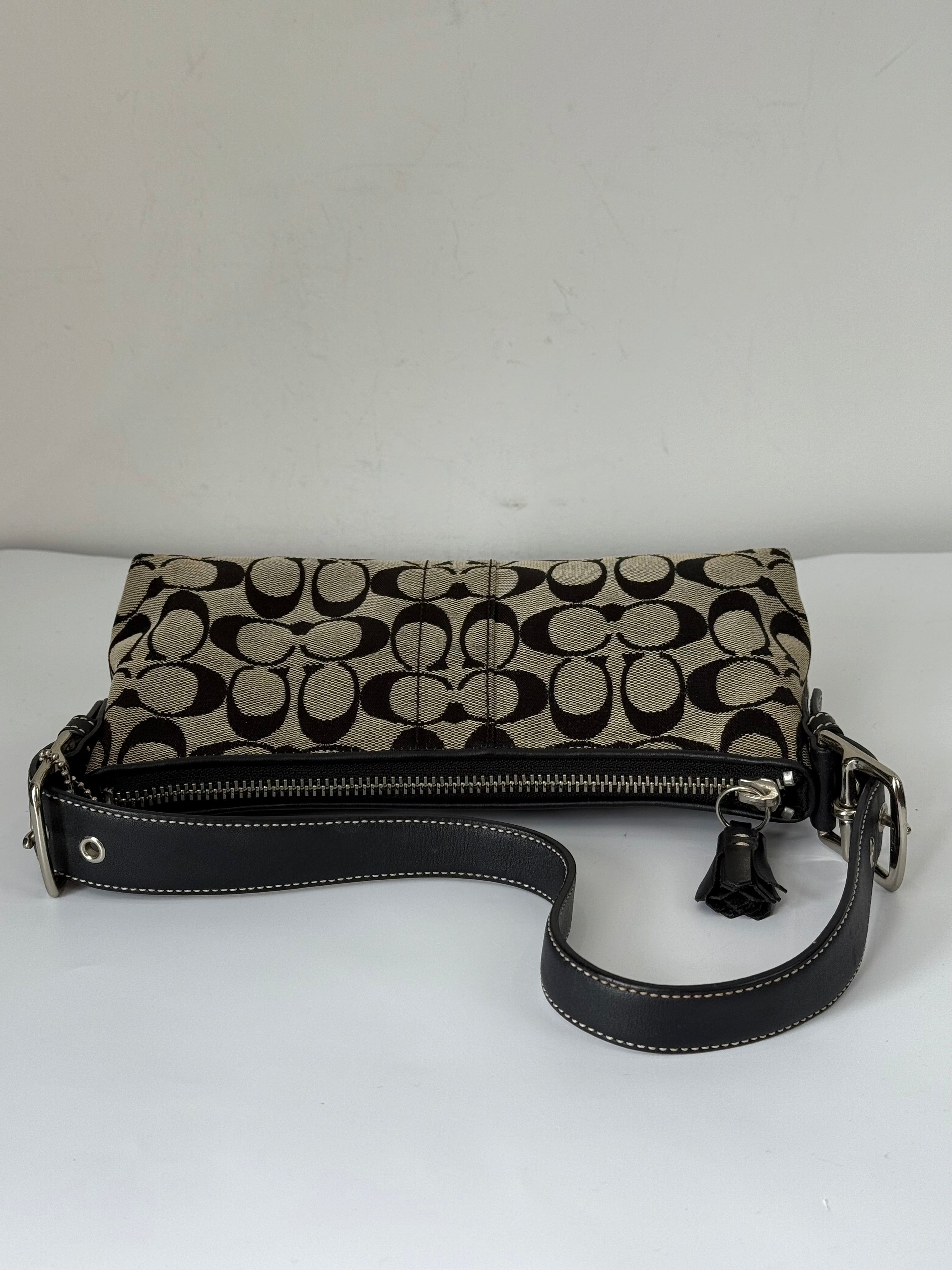 Vintage Coach Baguette East West Bag Grey Black Signature Canvas Shoulder Bag Y2K