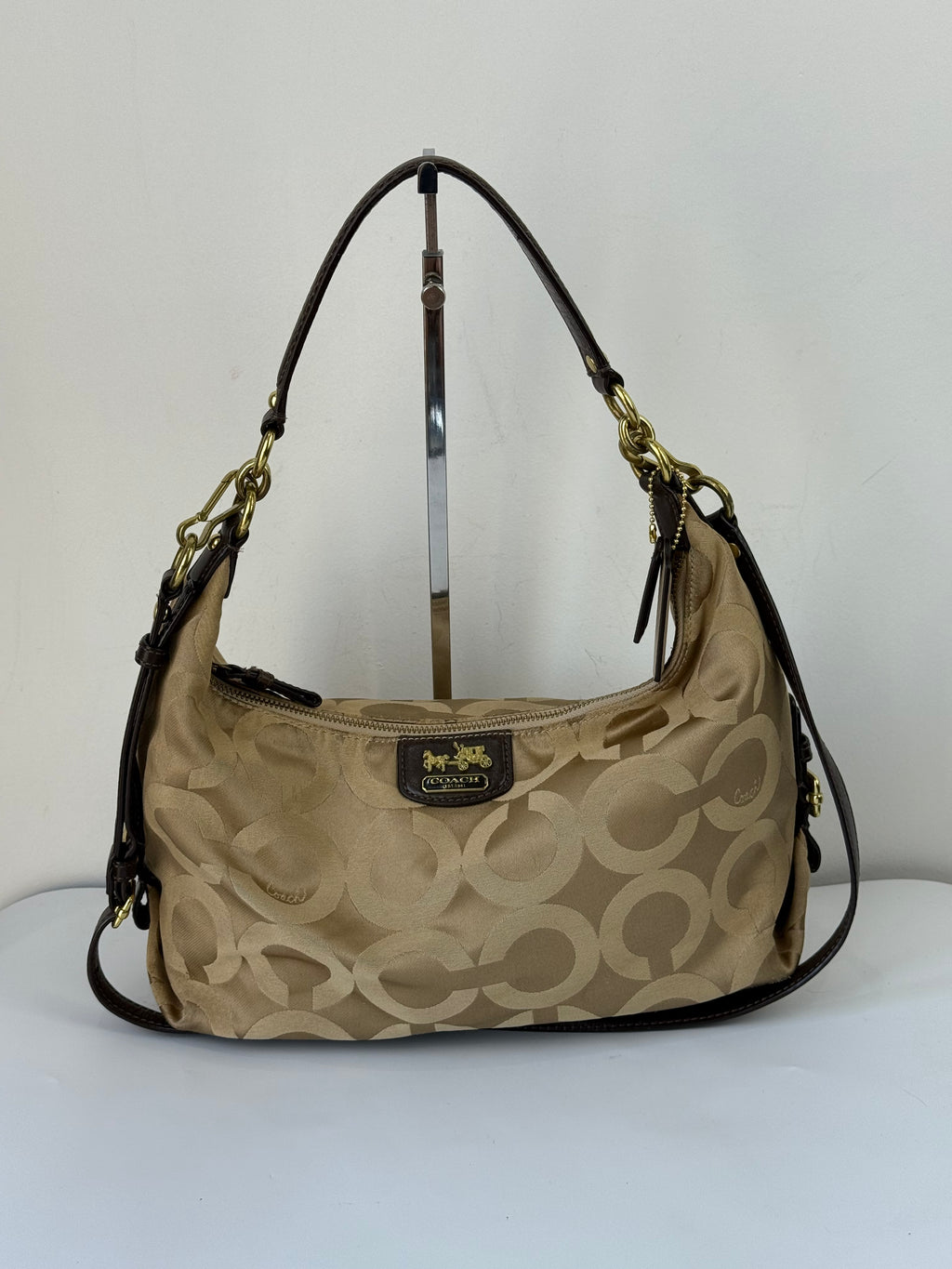 Vintage Coach Signature Madison Maggie Hobo 2 Way Bag Brown & Beige Shoulder Bag 00s Y2K